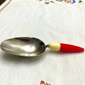 Androck level full 1/4 cup vintage scoop